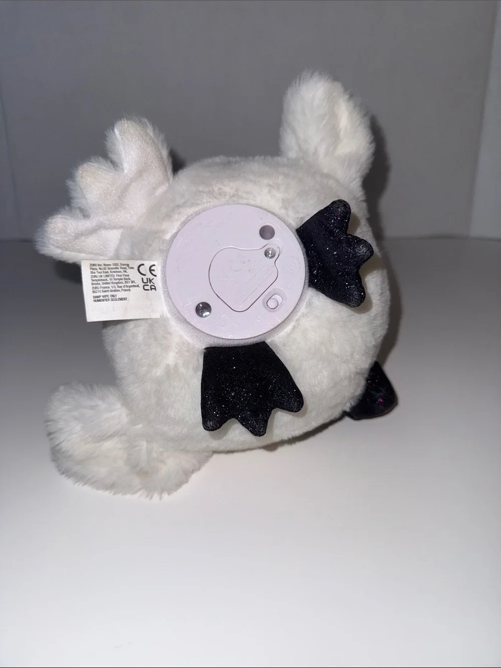 Zuru Pets Alive White Cackatoo Plush Bird Toy with Blue Eyes and Yellow Crest